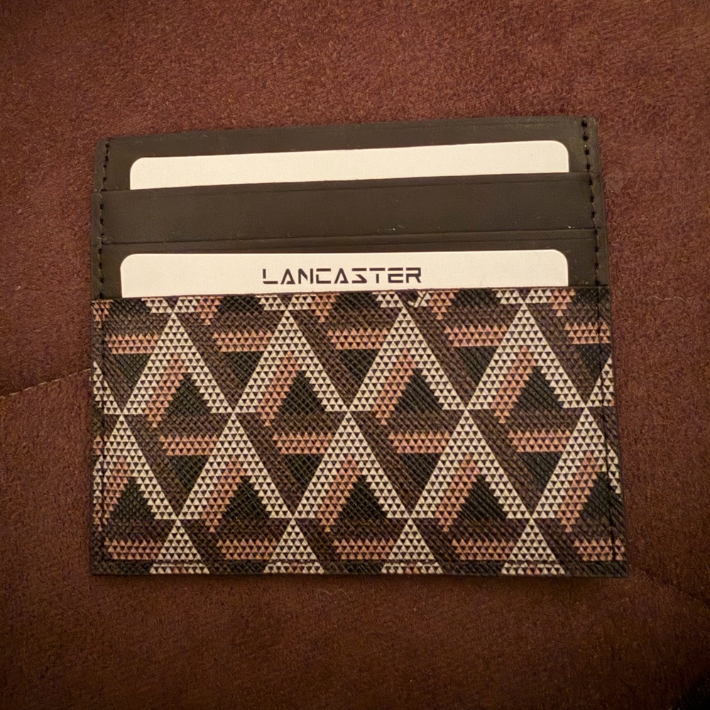 Geometric Pattern Card Holder - Black and Brown